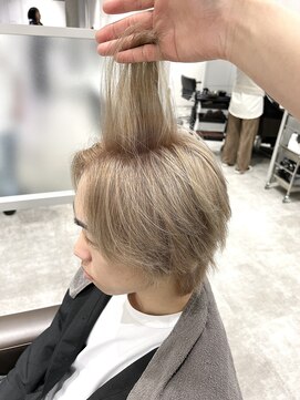 キートス(Kiitos) ブリーチカラー　ミルクティーグレージュ