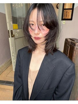 ヘン(hen) 【心斎橋hen】ミディアムレイヤー