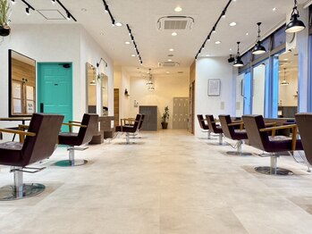 Agu hair abbey 古川2号店【アグ ヘアー アビー】