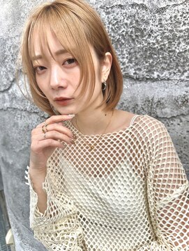 シエラ 南船場(CIERA.) イメチェンホワイトブロンドボブヘア前髪レイヤーボブ