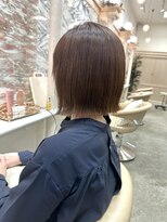 エル バイ ロンド 関(elle by Lond)&nbsp;[elle by lond]栗原　瑠世　外ハネ/切りっぱなし/ボブ