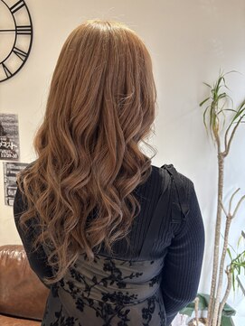 ミルクティーベージュ