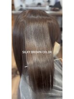 ベルスタ(BELSTA) シルキーブラウン