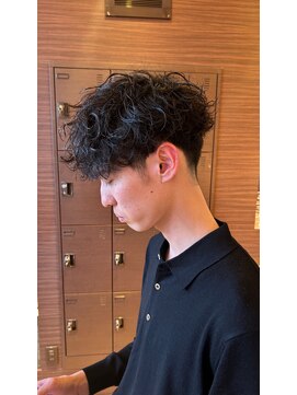 ブローチ(broche) シャドーパーマ