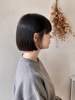 カフレ 岩出(CAFRE)&nbsp;切りっぱなしボブ+艶髪