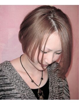 エヌティ ヘア ガレージ(nt.hair garage) グラデーションボブ