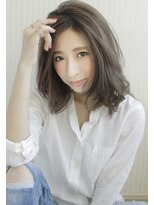 ヨロ(YoLo.) 大人かわいい ひし形 セミディグレージュ 話題のイルミナカラー