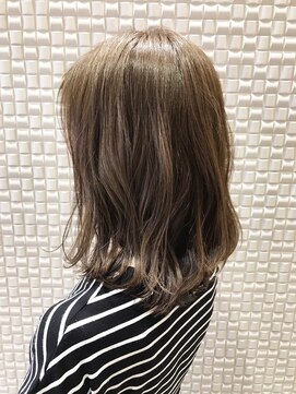 オリーブスバイネオリーブ(Olive's by neolive) 【新宿　Neolive】伸ばしかけロブ＊モーブカラー