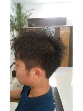 美容室 ボヌール 【ボヌール】さわやか黒髪ショート【メンズも大歓迎】