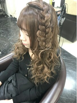 エヌエービー 池袋店(N.A.B.) 垂らし編み（ヘアセット）