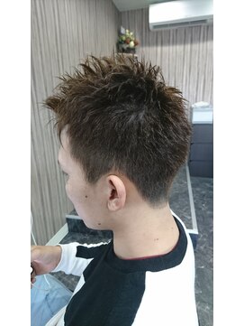 ヘアデザイン ルピナス(HAIR DESIGN Lupinus) ツーブロ