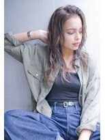 エイミー(Aimee)&nbsp;Aimeeニュアンスウェーブ×ペールグレージュ