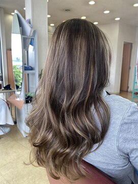 ココロエ ヘアアート(cocoroe HAIR ART) ハイライトカラー