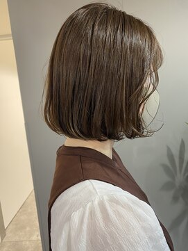 シア(sia) クラシカルボブ