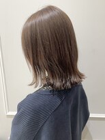 【スタイリングが簡単】プツッとボブ×うっすらグレージュ