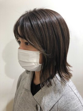 バルス(BLS) さりげないハイライトが可愛いグレージュカラー【藤枝】