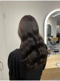 オトナ女子ツヤ髪アッシュカラーふんわりミディシースルーバング