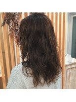 アクセヘアー 町田(acce hair)&nbsp;ミディアムレングスのゆるウェーブパーマ