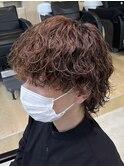 波巻きスパイラルパーマメンズパーママッシュウルフパーマ眉毛