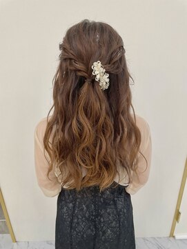 ミュール(meulu-) ハーフアップ