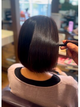 ツゥー美容室 くずは店 髪質改善水素カラー