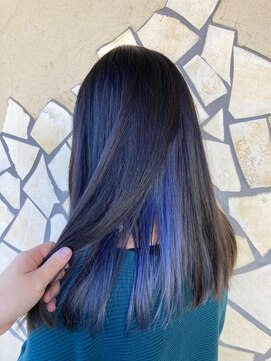 フェリーク ウジヤマダ(feerique UJIYAMADA) インナーカラー［デザインカラー／ブリーチオンカラー］