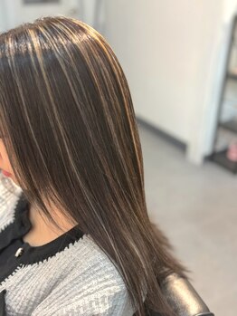 エクラ(e:clat)の写真/【大人女性からの支持率◎】年齢とともに変化するお悩みに寄り添い、あなたのなりたい色味を叶えます☆