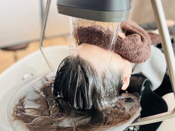 ラズ(Laz hair)の写真/年齢とともに引き起こされる髪や頭皮のダメージをケア。アロマヘッドスパで気分も癒されながらリフレッシュ