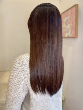 髪質改善ストレート ベージュカラー 艶髪 20代 外国人風カラー