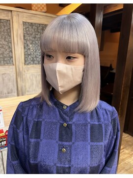 モアムー(Moremuu) 【りえ】ホワイトシルバー