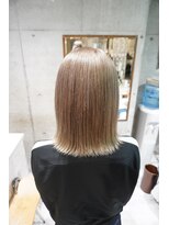 シィーム(cime) ホワイトベージュカラー