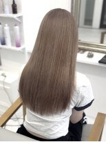 シャルティア 岩国(SHALLTIA)&nbsp;ハイトーン/ケアブリーチ/髪質改善/ミルクティーベージュ/艶髪