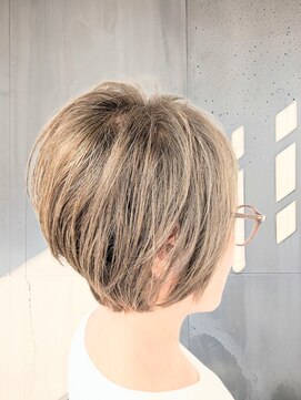 シーシードゥー(C'C DEUX) ネオメテオ//アルテマ//酸性ストレート//ショートストレート