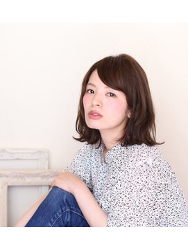 ヘアーリーフ(Hair Leafy) [Leafy]　大人ゆるナチュラル