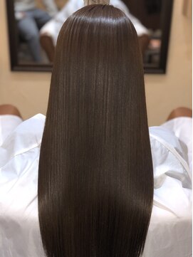 メモリア(memoria) 髪質改善/縮毛矯正/白髪染め/美髪/艶髪/吹田/髪質改善ヘアエステ