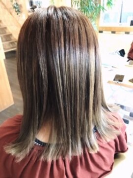 ヘアーアトリエフィロソフィー(PHILOSOPHY) ナチュラル ハイライトカラー