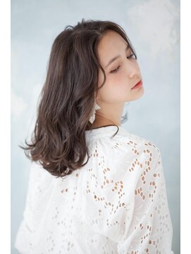 シェルベアー(Shell Bear) 【shellbear 銀座】大人かわいいセミディ