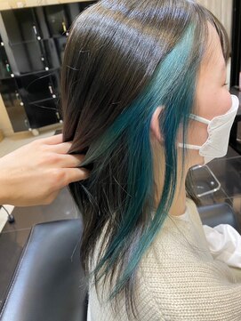 アデプト 北千住店(adept) ★インナーカラー×エメラルドグリーン【北千住】