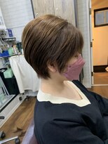 ライフ 忍ケ丘店(Lyfe)&nbsp;シンプル丸みショート_スリークボブ厚めバングローライト_189