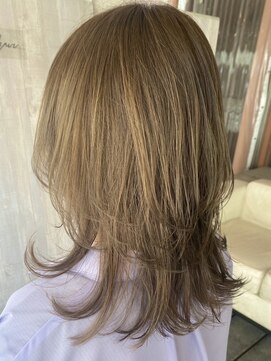 ココカラヘアー ニコ(cococara hair nico) ウルフカット/レイヤーカット/ロングウルフ/姫カット