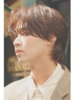 オーシャントーキョー 大阪(OCEAN TOKYO)&nbsp;韓国ヘアカルマパーマコンマバングセンターパート黒髪ウルフ