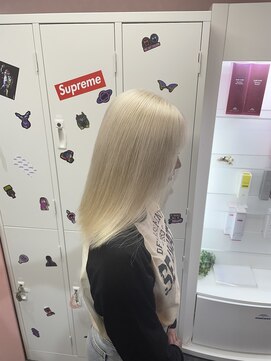 エススウィート(S SWEET) ホワイトブロンド 透明感カラー