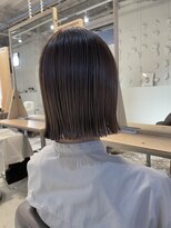 パースラヴ(PERS'LOV)&nbsp;切りっぱなしボブ結べるボブ顔周りカットマロンベージュ