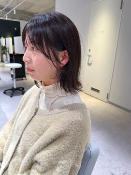 アム(amu) おくれ毛カット/韓国ヘア/くびれボブ/レイヤーカット/小顔カット