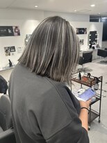 キング 枚方店(K!ng)&nbsp;縮毛矯正髪質改善ハイライトレイヤーカット枚方美容室エクステ