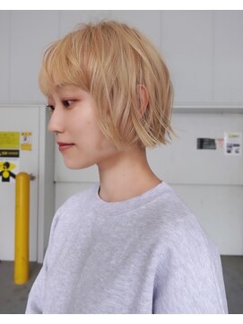 ヤント(yant) ブロンドベージュ×ボブ