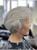 クセを活かしたショートヘア