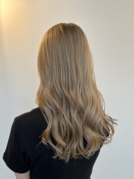 アルジャーノンシロ(ALGERNON shiro) ハイトーン/ブロンド/ダブルカラー/ハイトーンカラー