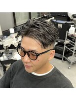 スタッグス バイ ダムディートーキョー 錦糸町(STUG'S By DAMDEE TOKYO) サーフカール/波巻きツイストスパイラル[錦糸町/理容室]