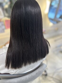 【Aujuaソムリエ在籍】Aujua・電子トリートメントで美髪に…☆今までとは違う、驚きの艶感が手に入る◇